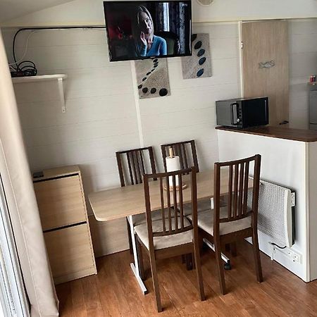 Mobil-Home 4/6 Personnes , Terrasse Couverte ,Piscine Chauffee . Biville-sur-Mer Zewnętrze zdjęcie